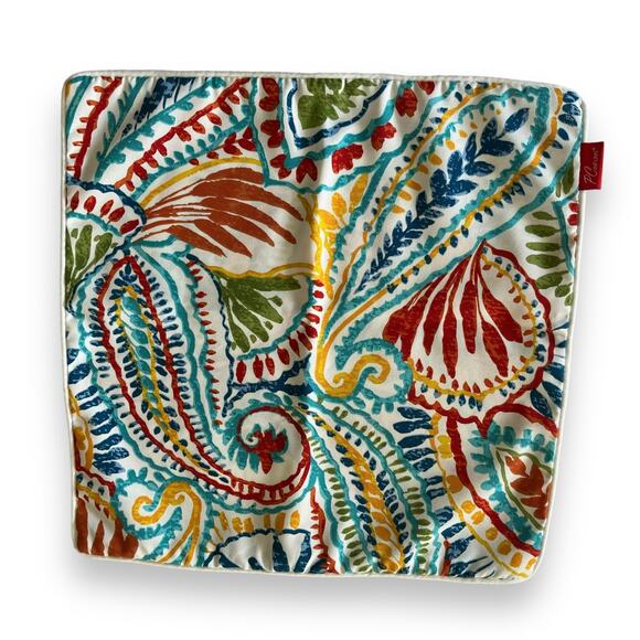 Set of 2 colorful paisley outdoor throw pillow covers 18x18" NEW - Picture 5 of 7